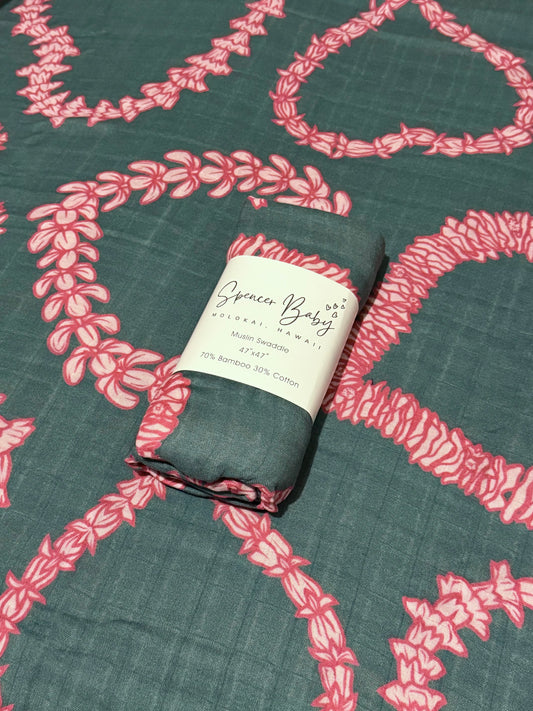 Heart Lei Swaddle (teal)