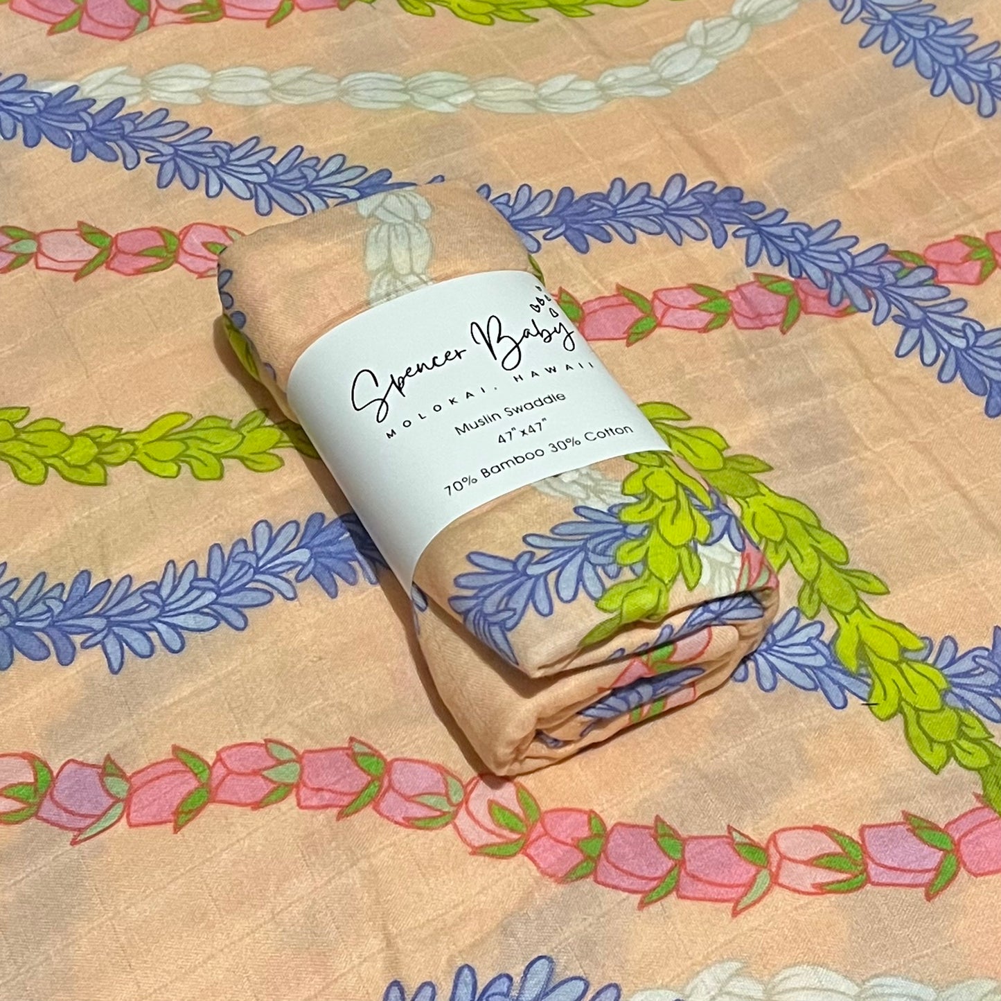 Lei swaddle